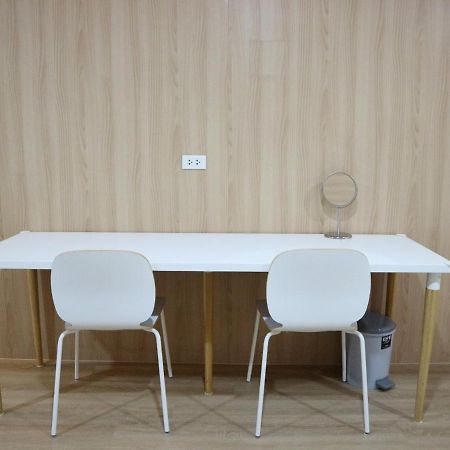 Boon Street Hostel Μπανγκόκ Εξωτερικό φωτογραφία